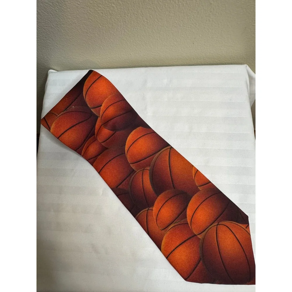 Vintage 1995 Ralph Marlin Just Balls Basketball Sports Novelty Tie Orange Mens‎